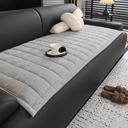 MetroQuilt – Quilted Non-Slip Couch Cover Mat