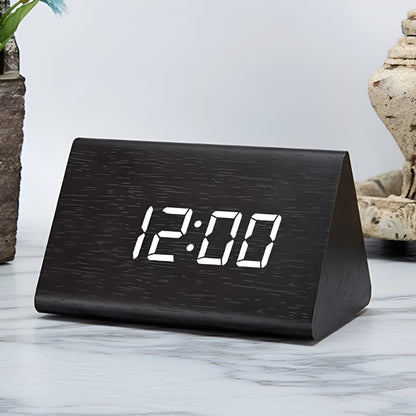 ZenWood – Wooden LED Alarm Clock